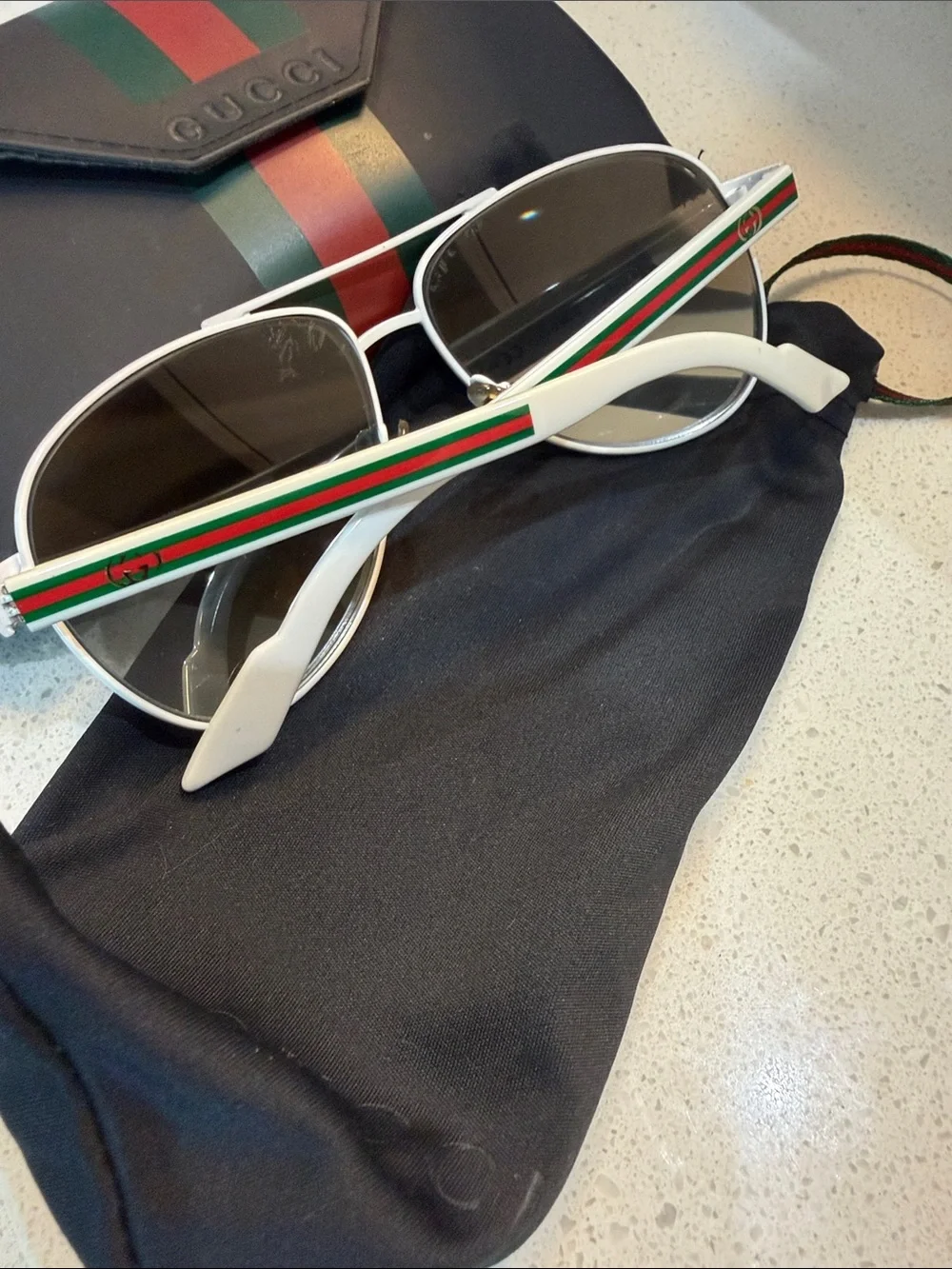 Men Gucci aviator sunglasses